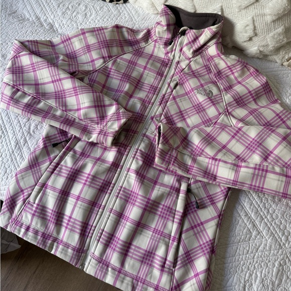 North Face Waterproof Jacket - Picture 3 of 8